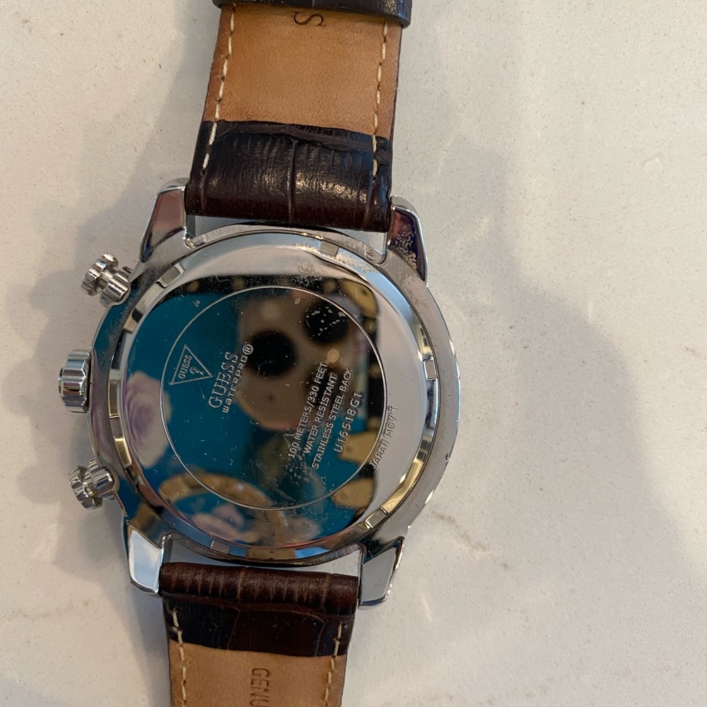 Guess watch - Picture 2 of 2